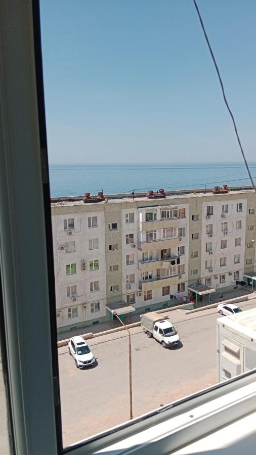 Трехкомнатные Апартаменты В 15 Микрорайоне С Видом На Каспийское Море И Возле Моря Aktau  Exteriér fotografie